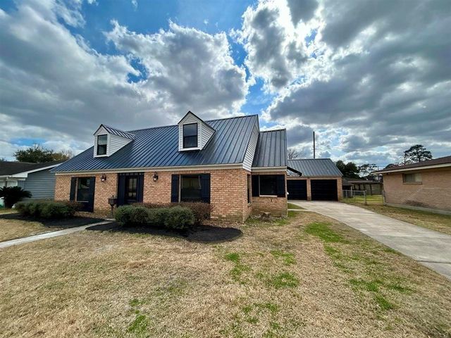 6275 Westgate Drive, Beaumont, TX 77706