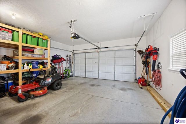 104 Briarcliff Court, Elizabethtown, KY 42701