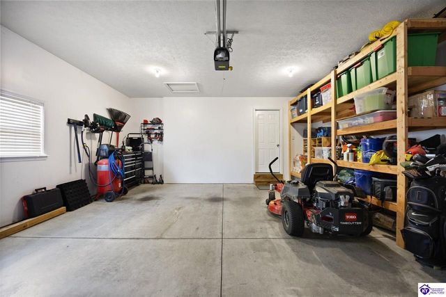 104 Briarcliff Court, Elizabethtown, KY 42701