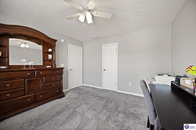 104 Briarcliff Court, Elizabethtown, KY 42701