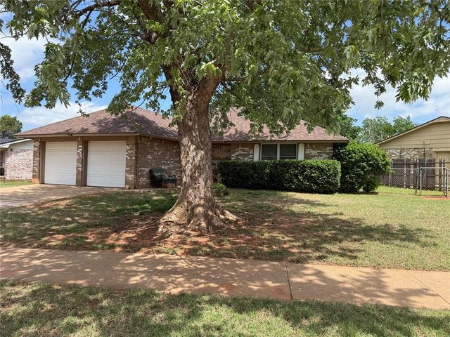 620 S Woodland Drive, Mustang, OK 73064