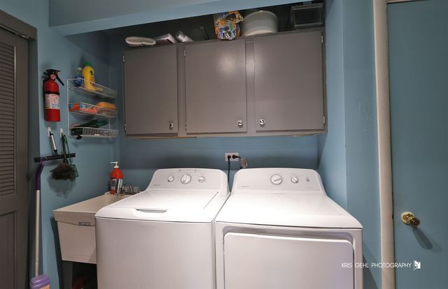 415 Kildare Street, Gilberts, IL 60136