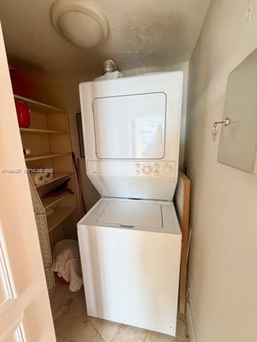 2451 Brickell Ave PHF, Miami, FL 33129