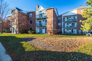 1345 CUNAT Court 2D, Lake In The Hills, IL 60156