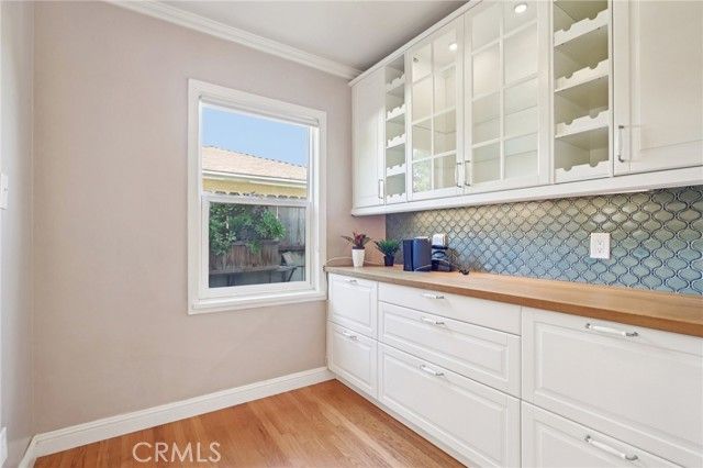 5513 Cartwright Avenue, North Hollywood (los Angeles), CA 91601