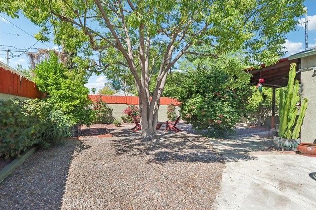 5513 Cartwright Avenue, North Hollywood (los Angeles), CA 91601