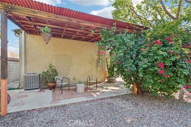 5513 Cartwright Avenue, North Hollywood (los Angeles), CA 91601