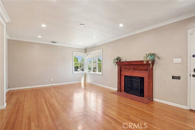 5513 Cartwright Avenue, North Hollywood (los Angeles), CA 91601