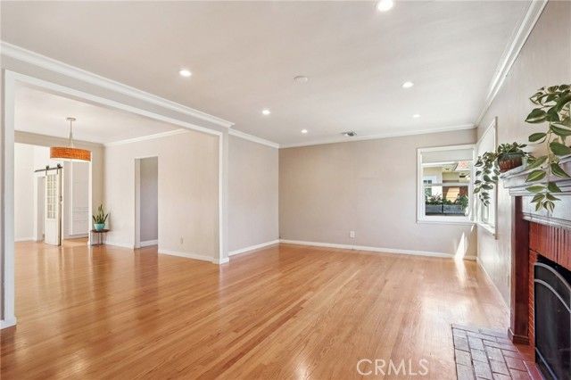 5513 Cartwright Avenue, North Hollywood (los Angeles), CA 91601