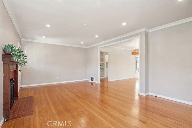 5513 Cartwright Avenue, North Hollywood (los Angeles), CA 91601