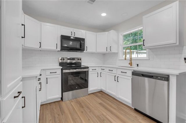 1258 Autumn Hill Lane, Stone Mountain, GA 30083