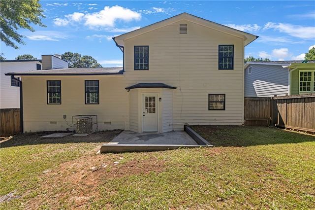 1258 Autumn Hill Lane, Stone Mountain, GA 30083