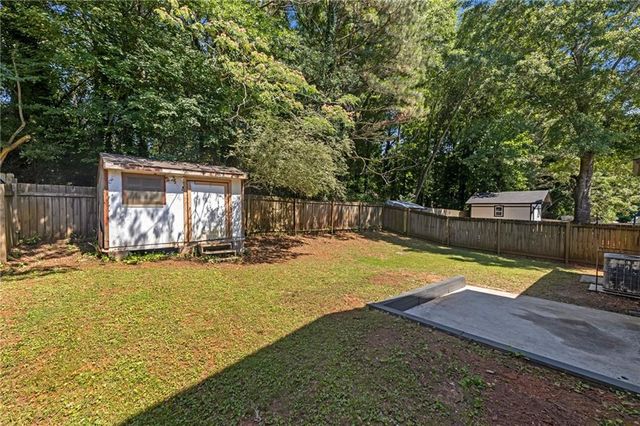 1258 Autumn Hill Lane, Stone Mountain, GA 30083