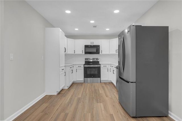 1258 Autumn Hill Lane, Stone Mountain, GA 30083