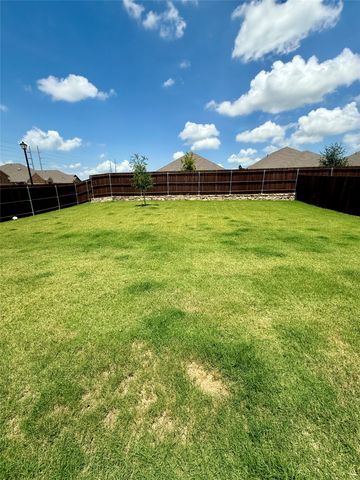 649 Sunglow Way, Lavon, TX 75166