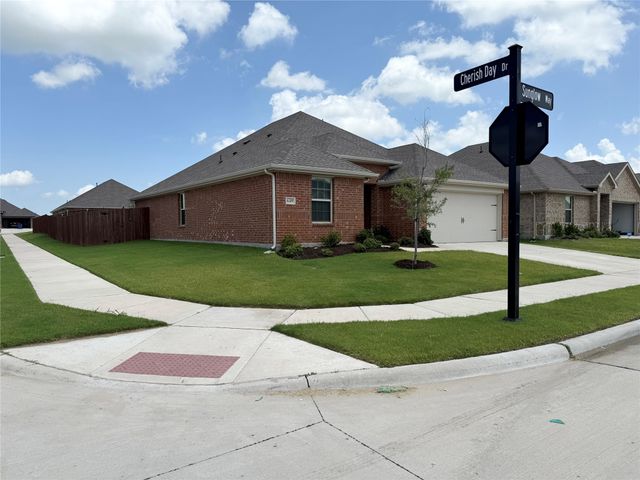 649 Sunglow Way, Lavon, TX 75166