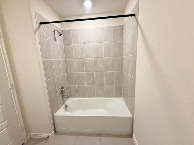 649 Sunglow Way, Lavon, TX 75166