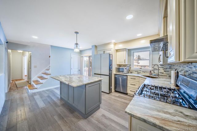 22 Jones Drive, Garnerville, NY 10923