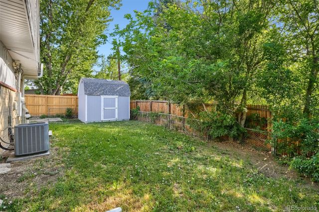 6180 Dover Street, Arvada, CO 80004