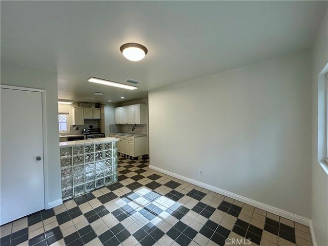 3132 Estado Street, Pasadena, CA 91107