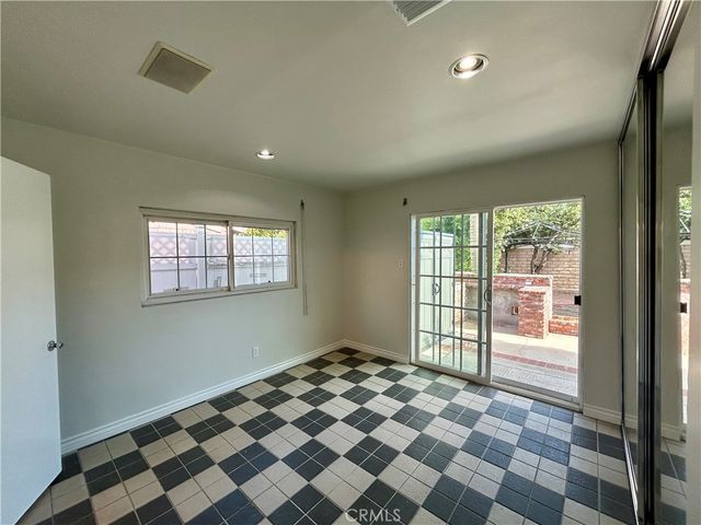 3132 Estado Street, Pasadena, CA 91107