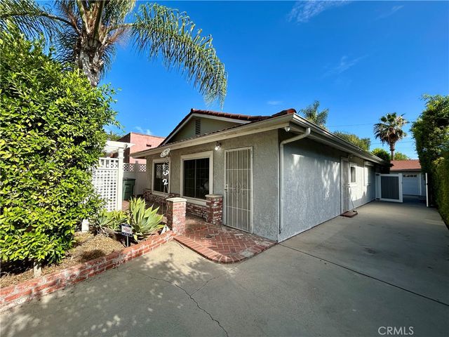 3132 Estado Street, Pasadena, CA 91107