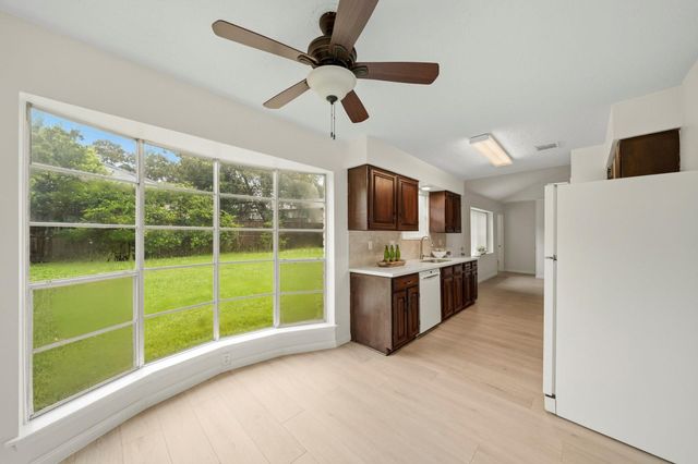 11502 Elmcroft Drive, Houston, TX 77099