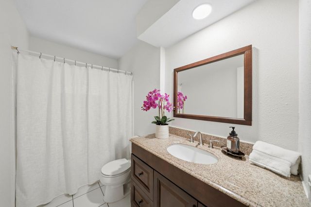 11502 Elmcroft Drive, Houston, TX 77099