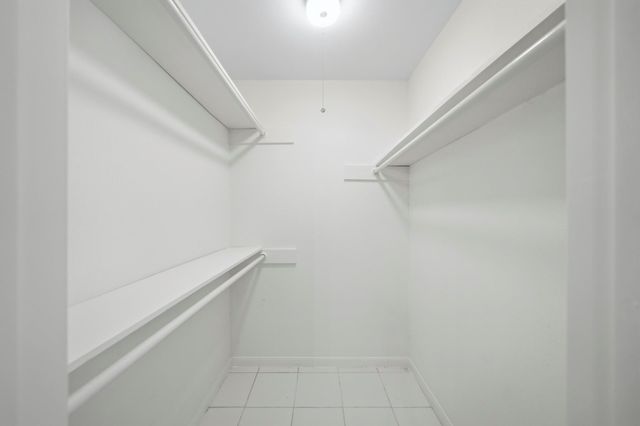 11502 Elmcroft Drive, Houston, TX 77099