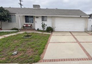 6606 W 87th PL, Los Angeles, CA 90045