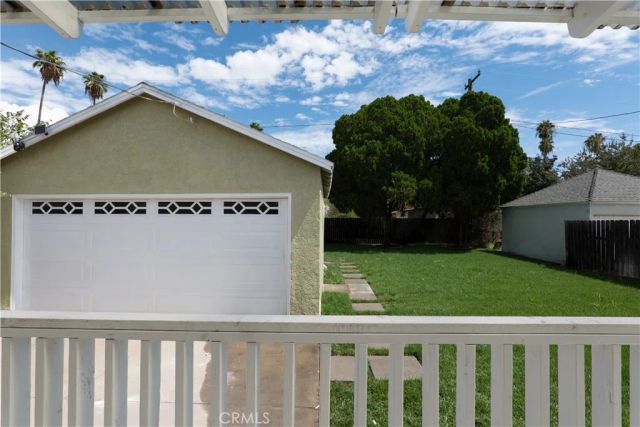 3285 N Mountain View, San Bernardino, CA 92405