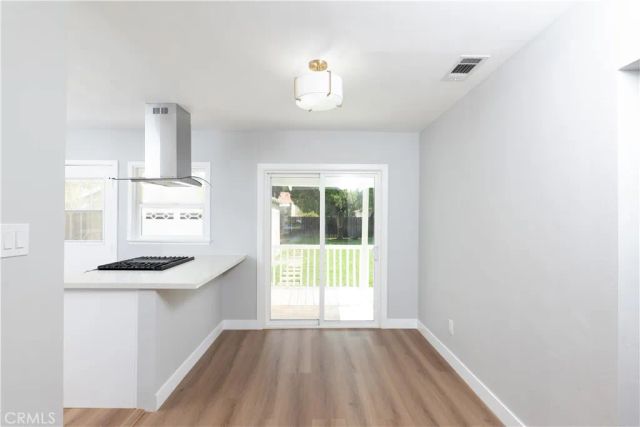 3285 N Mountain View, San Bernardino, CA 92405