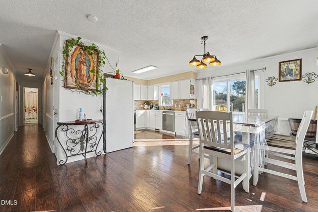 18 Vuncannon Drive, Fuquay Varina, NC 27526