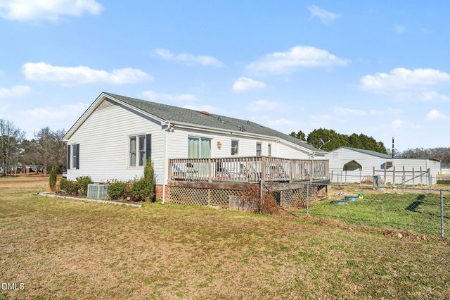 18 Vuncannon Drive, Fuquay Varina, NC 27526