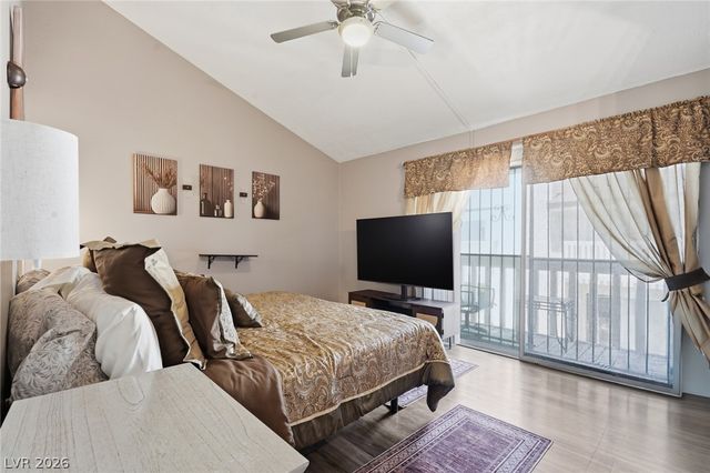 624 Brookway Lane, Las Vegas, NV 89169