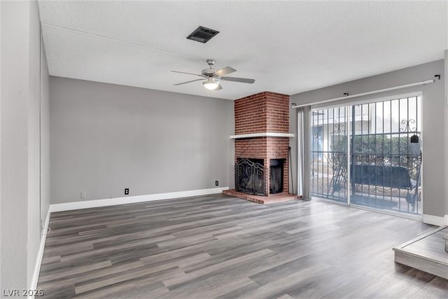 624 Brookway Lane, Las Vegas, NV 89169