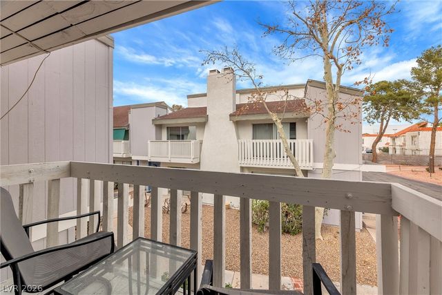 624 Brookway Lane, Las Vegas, NV 89169