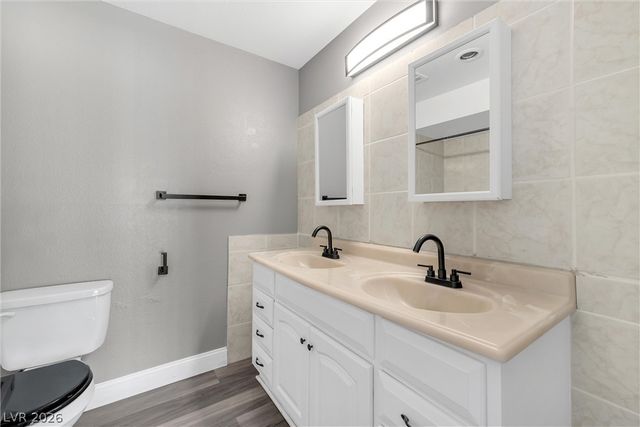 624 Brookway Lane, Las Vegas, NV 89169