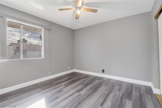 624 Brookway Lane, Las Vegas, NV 89169