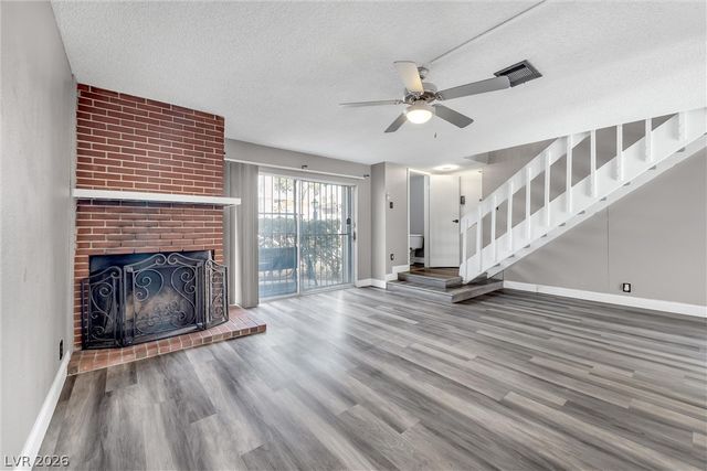 624 Brookway Lane, Las Vegas, NV 89169