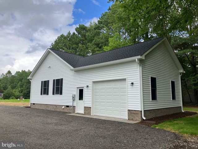 5008 E CHESTNUT FORK RD, Gloucester, VA 23061