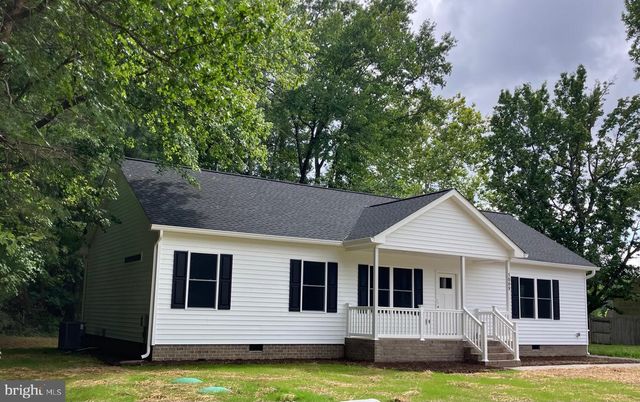 5008 E CHESTNUT FORK RD, Gloucester, VA 23061