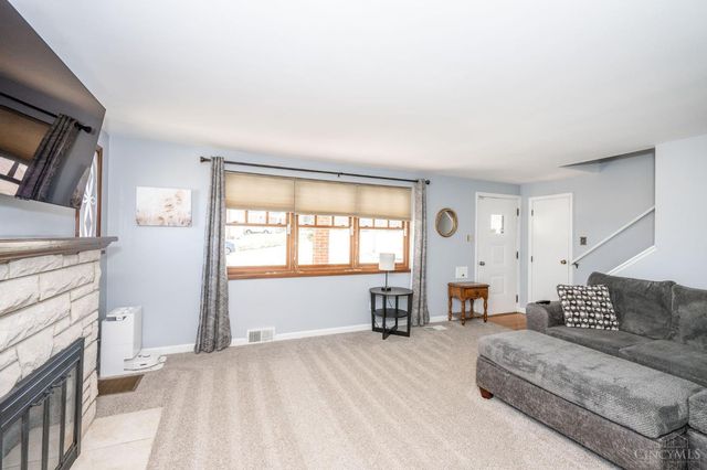 3847 Maywood Court, Cincinnati, OH 45211