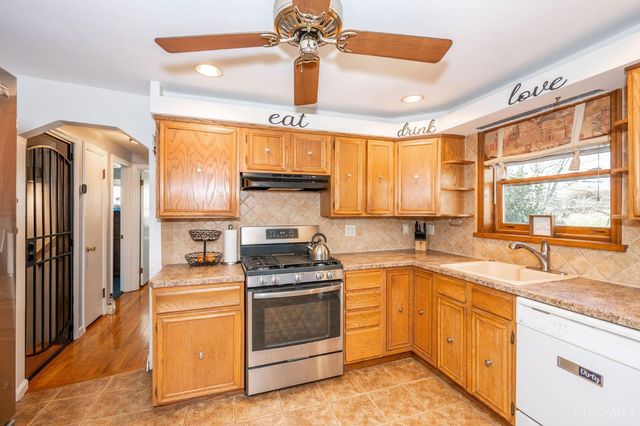 3847 Maywood Court, Cincinnati, OH 45211