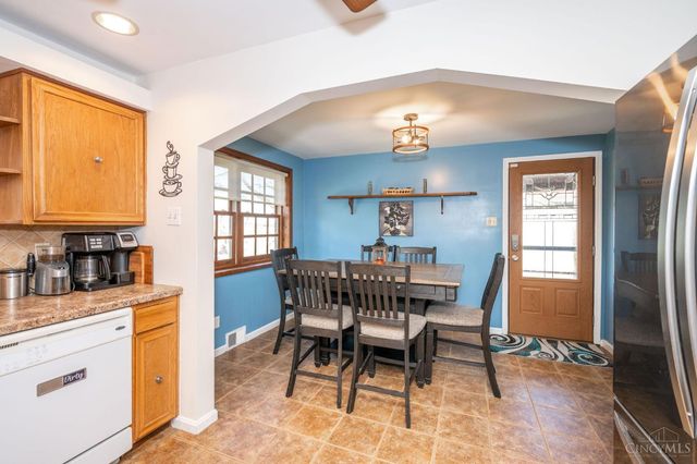 3847 Maywood Court, Cincinnati, OH 45211