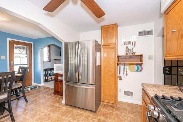 3847 Maywood Court, Cincinnati, OH 45211