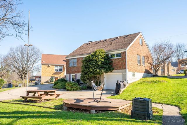 3847 Maywood Court, Cincinnati, OH 45211