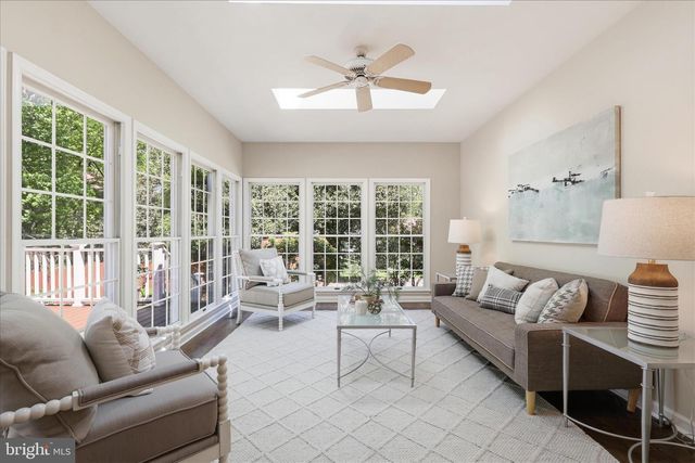 5014 GLEN PARK RD, Annandale, VA 22003