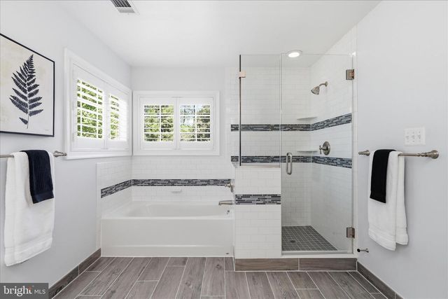 5014 GLEN PARK RD, Annandale, VA 22003