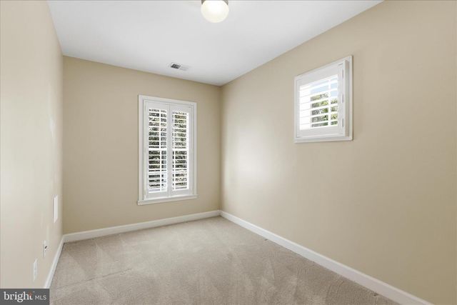 5014 GLEN PARK RD, Annandale, VA 22003